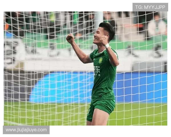 新鹏城半场领先国安埃杜加西亚韦斯利进球林良铭错失良机